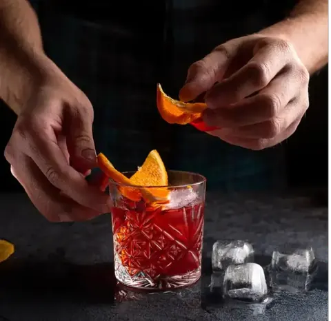 El Cabroni — OGAL con Campari y Vermouth